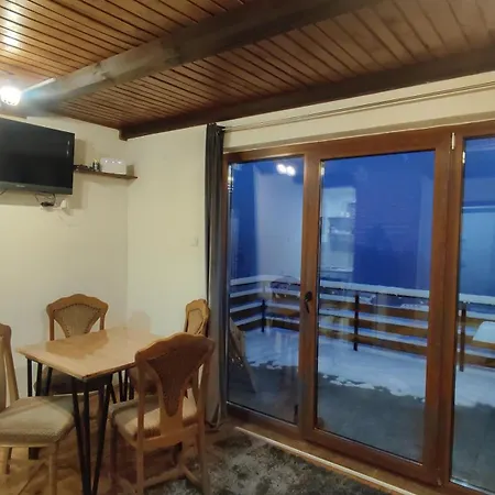 Vikendica Zlatni Hrast Jahorina בית נופש